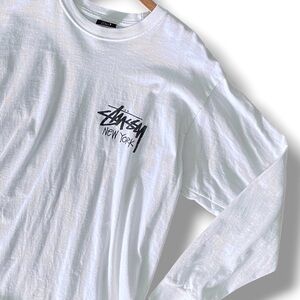 Auth Stussy “New York” Chapter Long Sleeve T Shirt in a White Black Logo Sz L